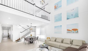 Elegant n Convenient 4 Beds Villa with easy access
